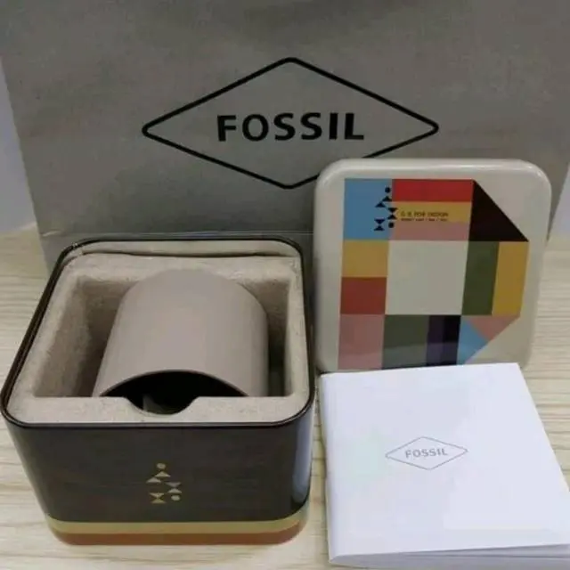 Fossil Watches Tin Packaging