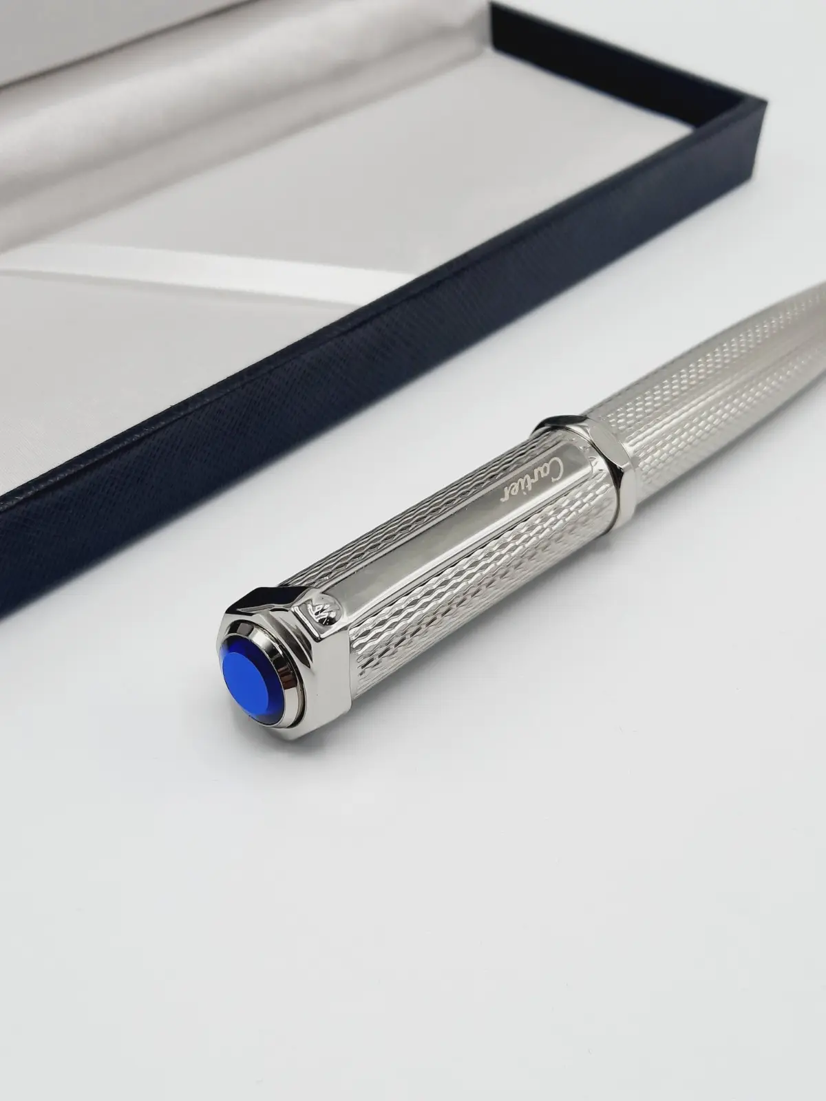 Roadster de Cartier Roller Silver Ball Pen