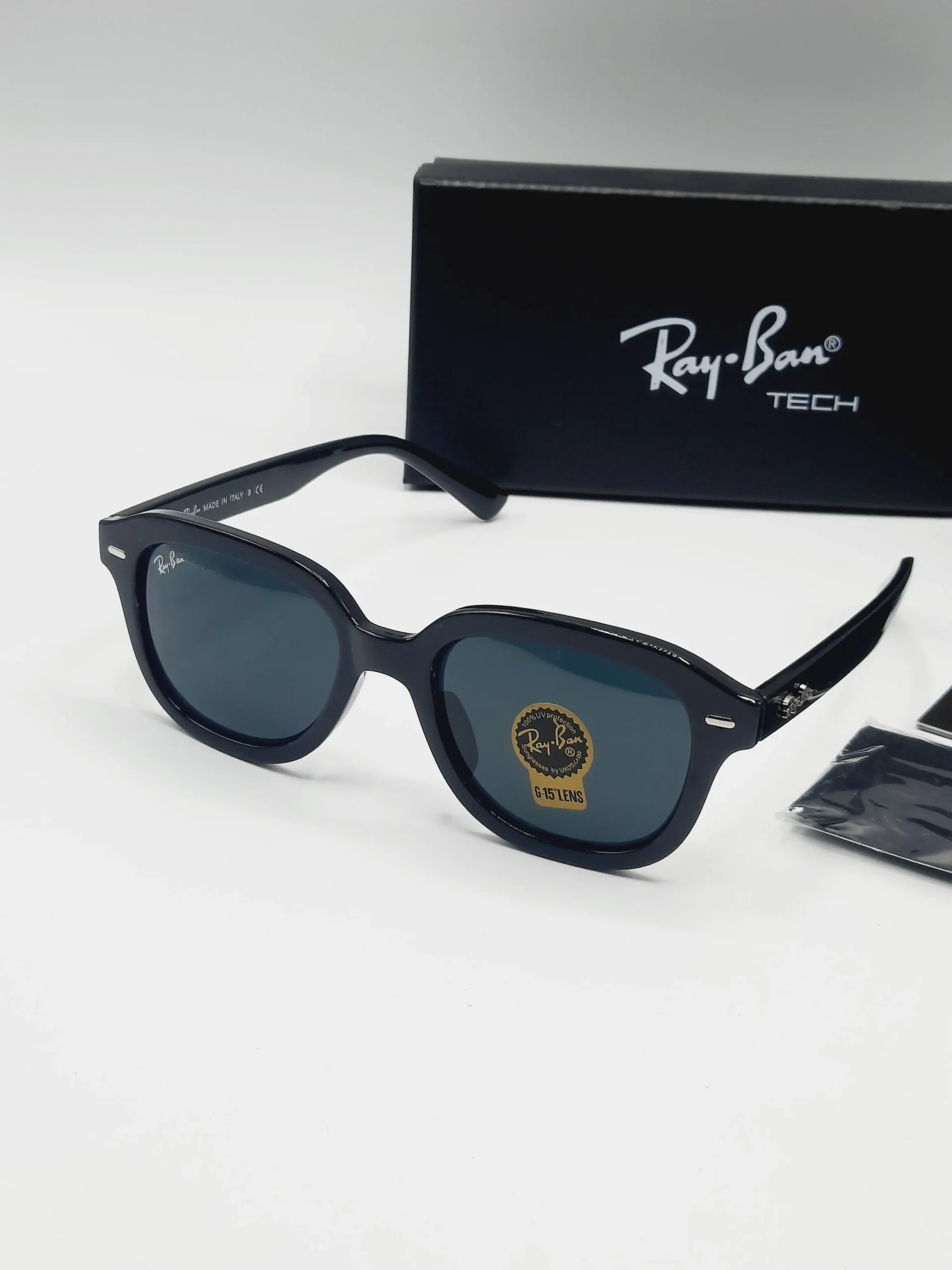 Sunglasses in Black Frame and Lens