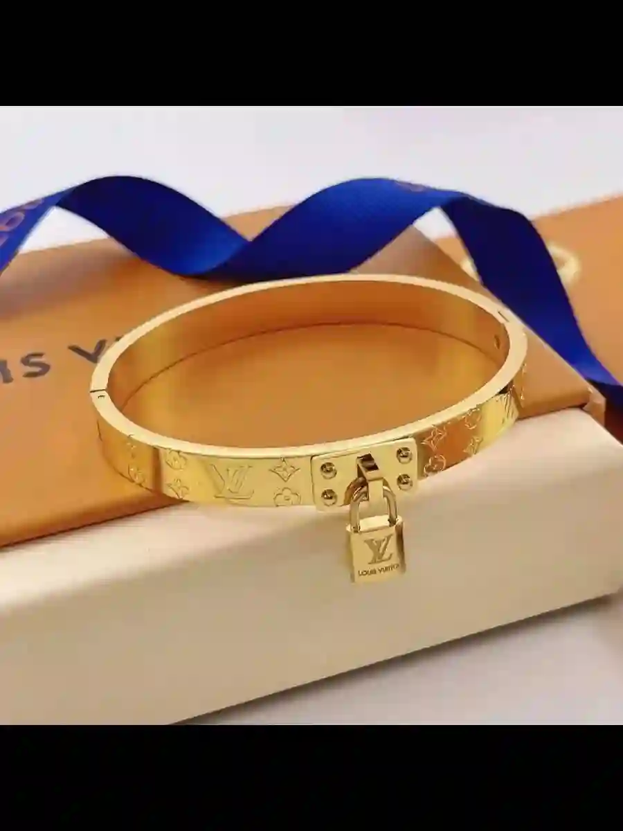 LV Empreinte Lock Bangle