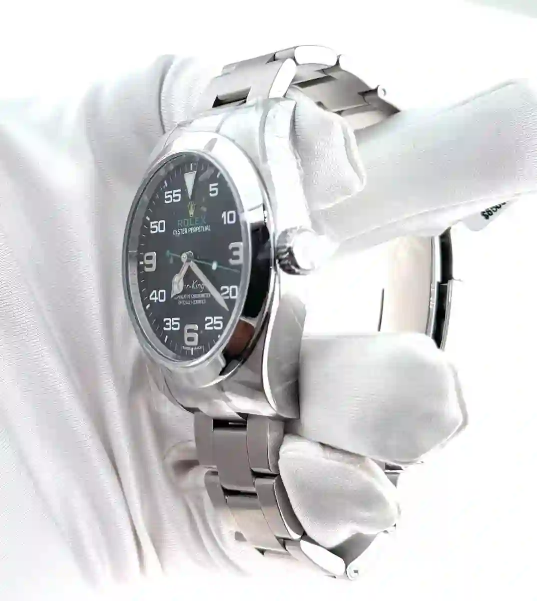 Stainless Steel Chain Black Dial Watch